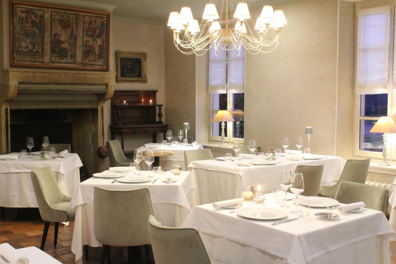 Chateau D'Origny, Chambres D'Hotes Et Restaurant Gastronomique Ouches Exteriér fotografie
