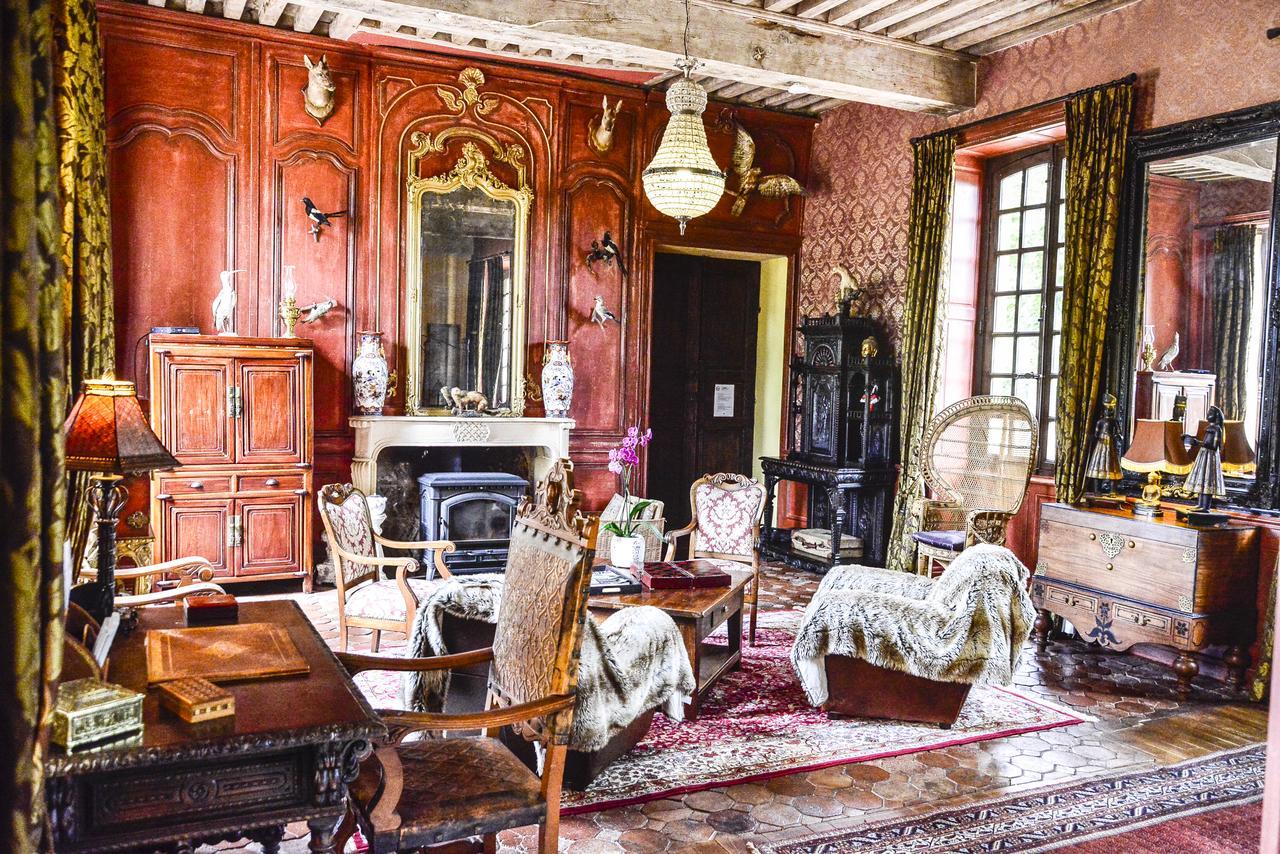 Chateau D'Origny, Chambres D'Hotes Et Restaurant Gastronomique Ouches Exteriér fotografie