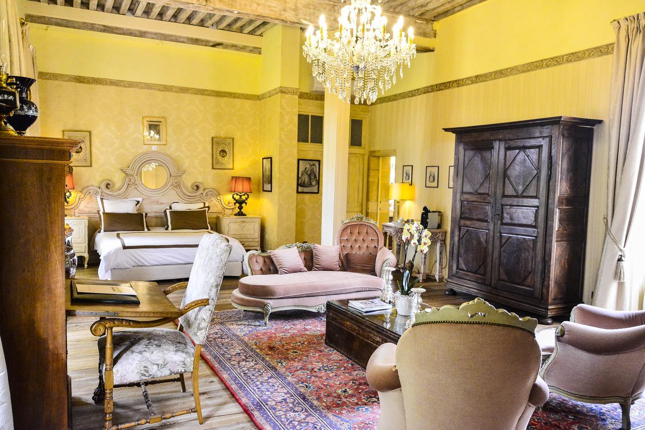 Chateau D'Origny, Chambres D'Hotes Et Restaurant Gastronomique Ouches Exteriér fotografie