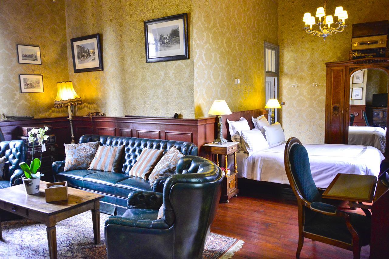 Chateau D'Origny, Chambres D'Hotes Et Restaurant Gastronomique Ouches Exteriér fotografie